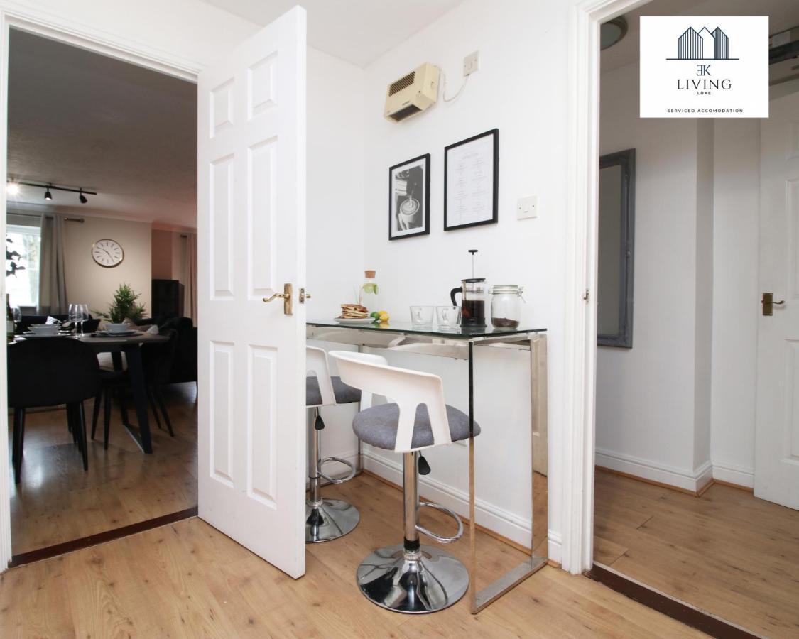 Spacious 3 Bedroom Duplex Apartment On Cardiff Bay - Free Parking & Wifi By Ekliving Luxe Short Lets & Serviced Accommodation Εξωτερικό φωτογραφία